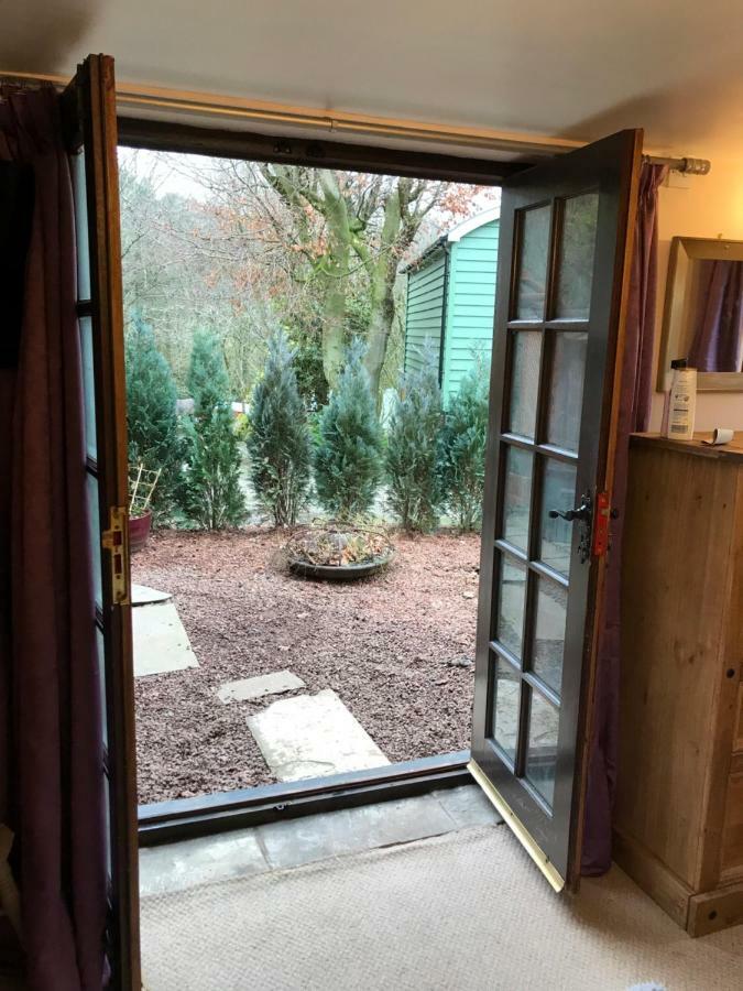 Hen Cloud Cottage Upper Hulme ภายนอก รูปภาพ